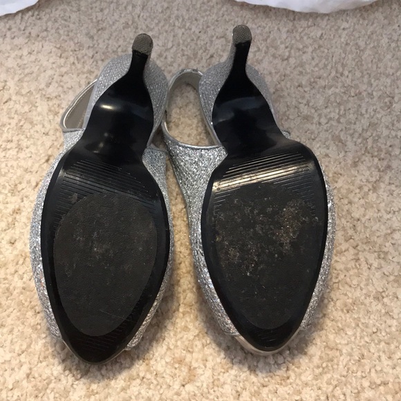 Silver Sparkly Lulu Townsend Heels 👠 - Picture 7 of 8